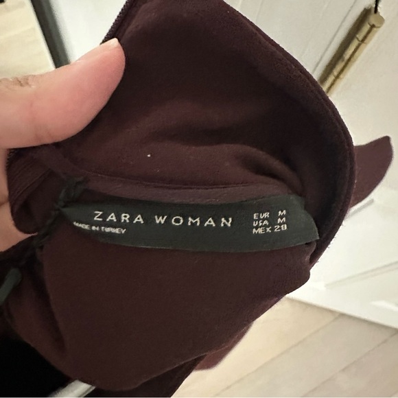Zara Brown Turtleneck Sweater - Picture 7 of 7